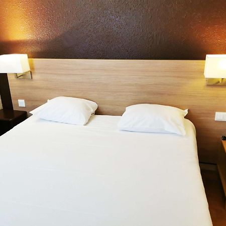 Brit Hotel Essentiel Tours Nord Экстерьер фото