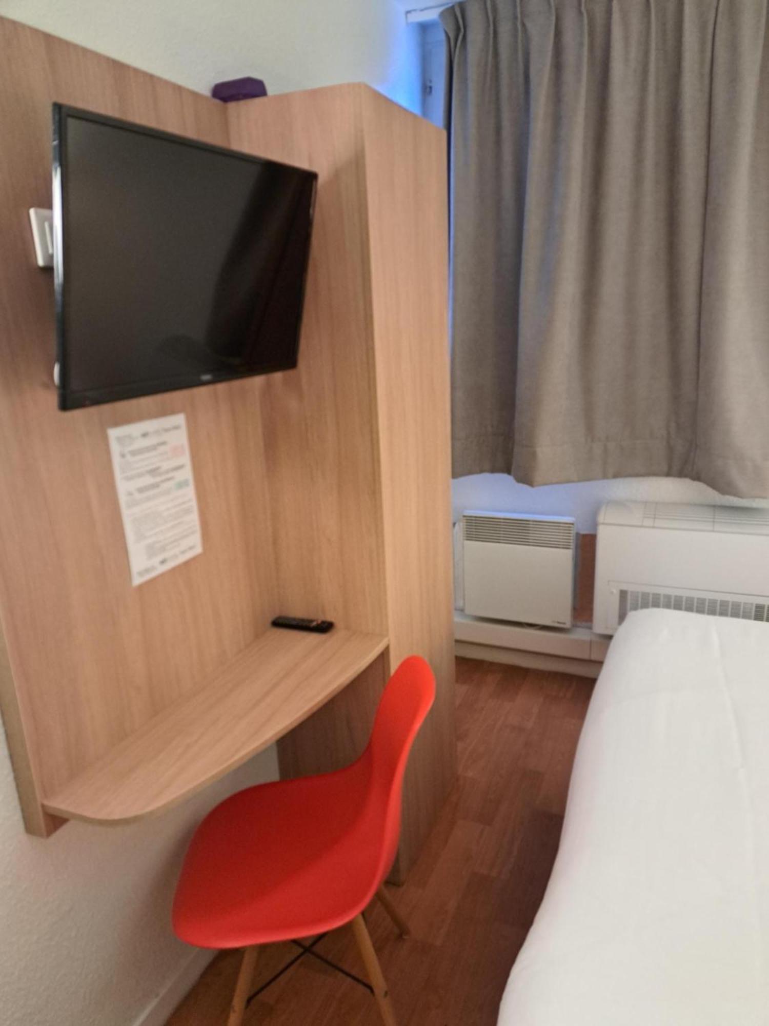 Brit Hotel Essentiel Tours Nord Экстерьер фото
