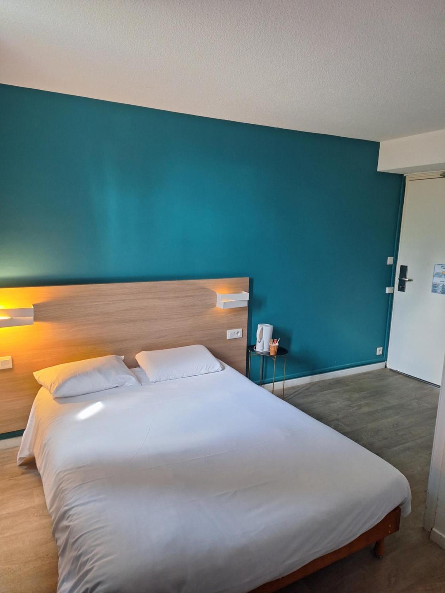 Brit Hotel Essentiel Tours Nord Экстерьер фото