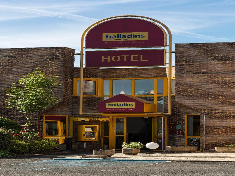 Brit Hotel Essentiel Tours Nord Экстерьер фото