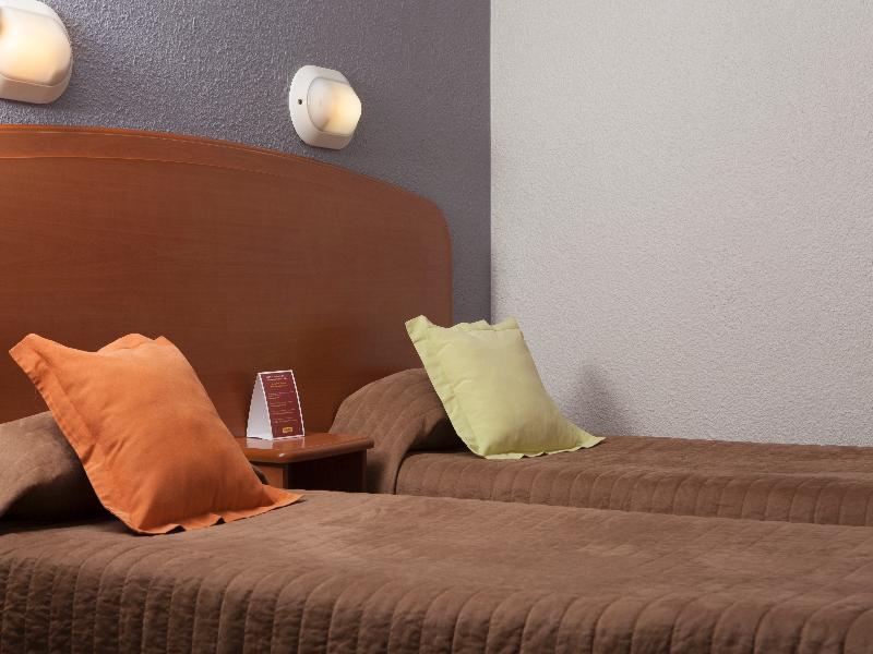 Brit Hotel Essentiel Tours Nord Экстерьер фото