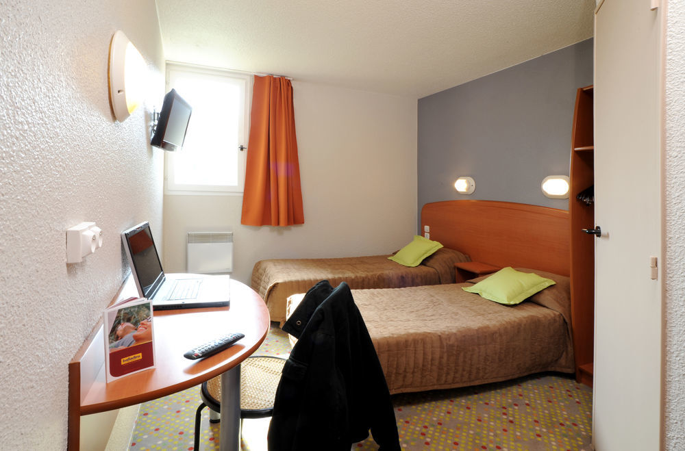 Brit Hotel Essentiel Tours Nord Экстерьер фото