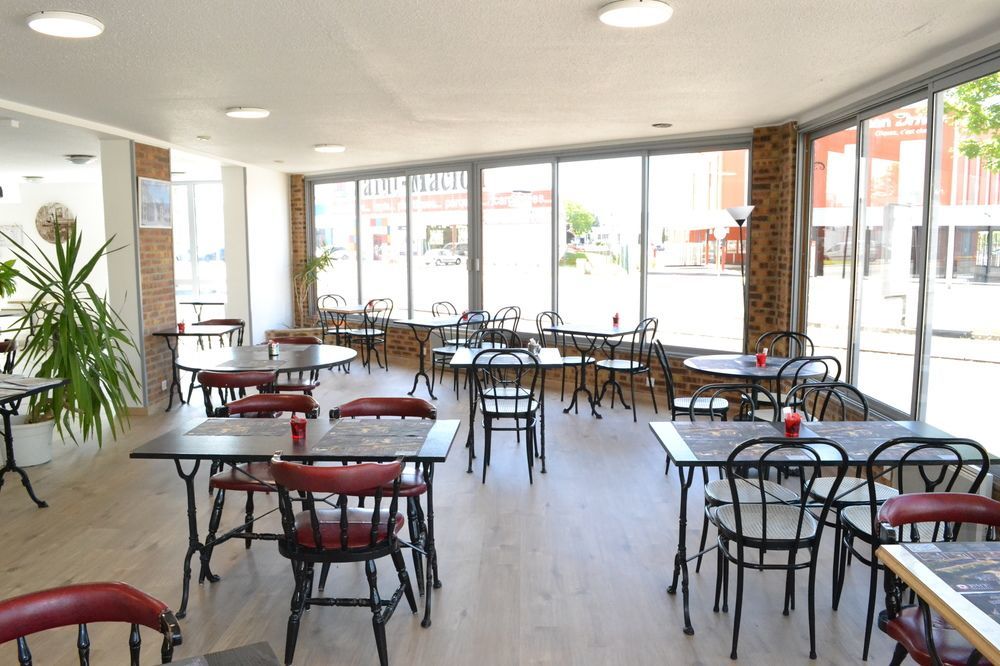 Brit Hotel Essentiel Tours Nord Экстерьер фото
